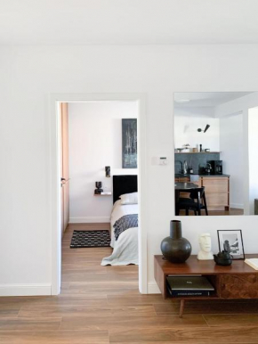 Designer Wohnung nur 450 m vom Strand entfernt!